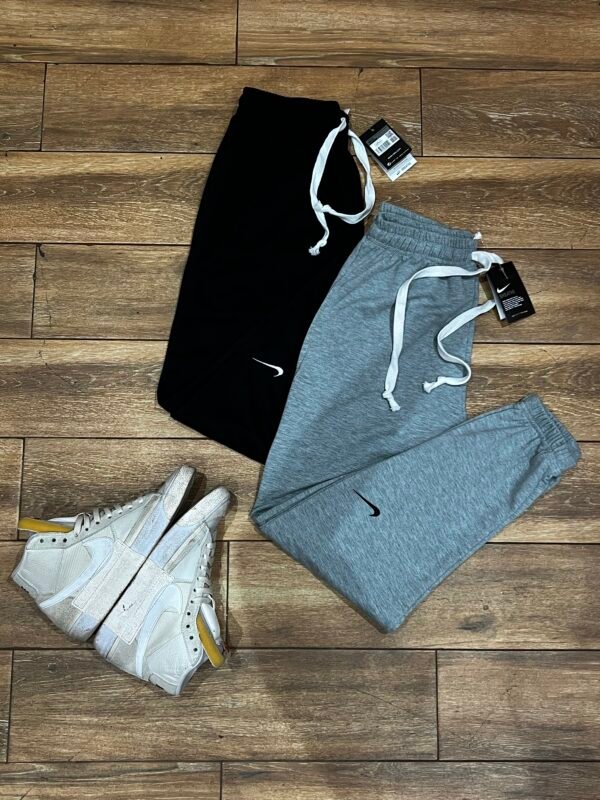 Jogging - Image 4