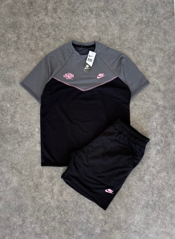 NIKE TECH SYNA